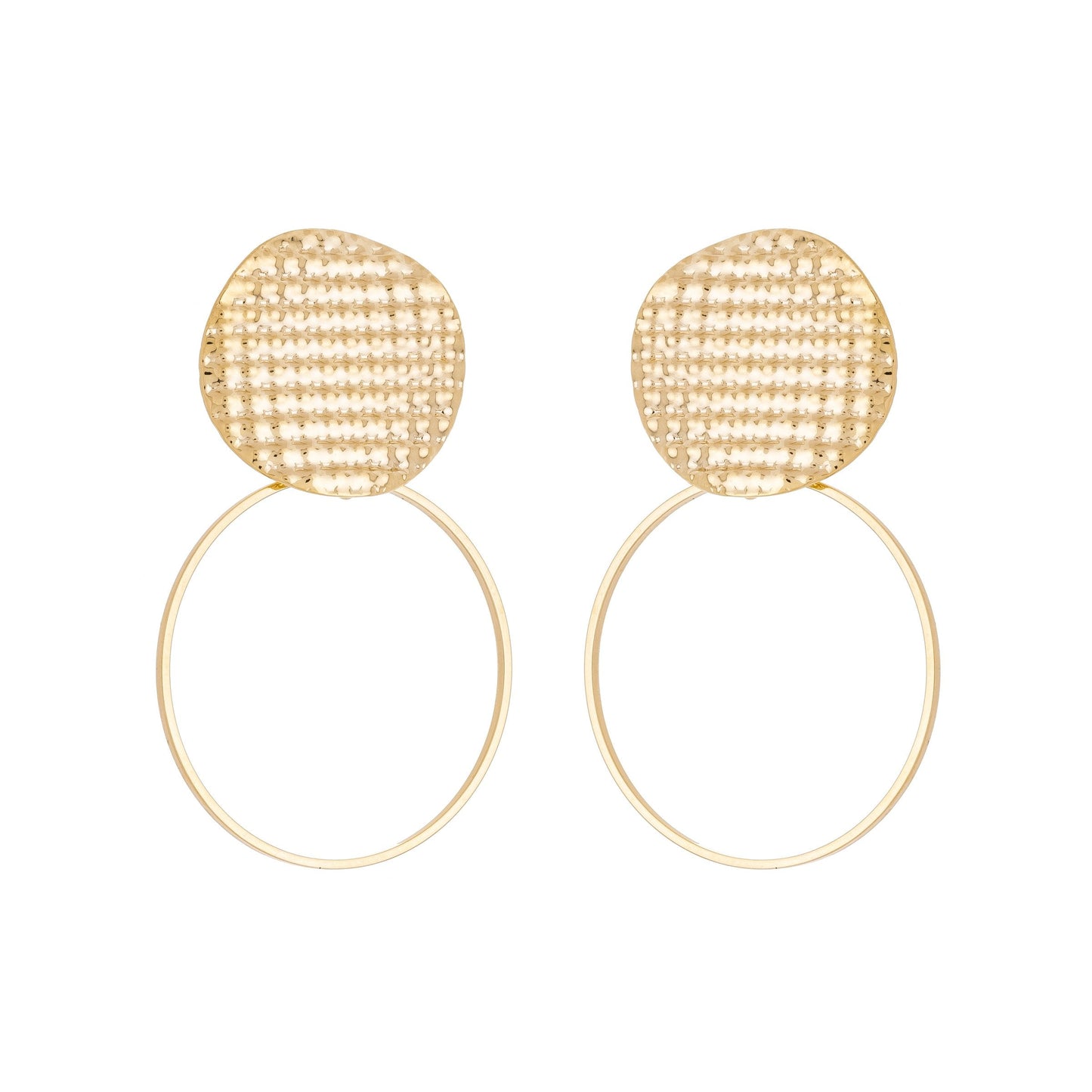 Brinco círculo com base trabalhada banhado a ouro 18k - Biju & Cia.