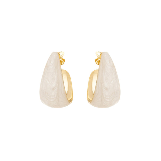 Brinco de argola oval esmaltado banhado a ouro 18k - Biju & Cia.
