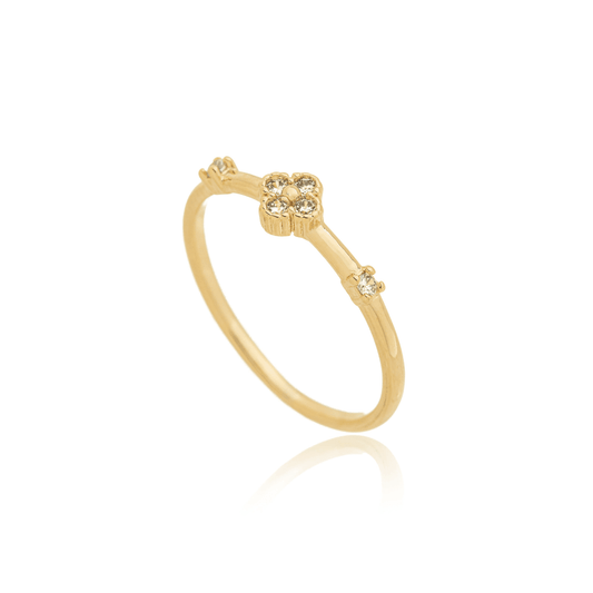 Anel com trevo de zircônia banhado a ouro 18k - Biju & Cia.