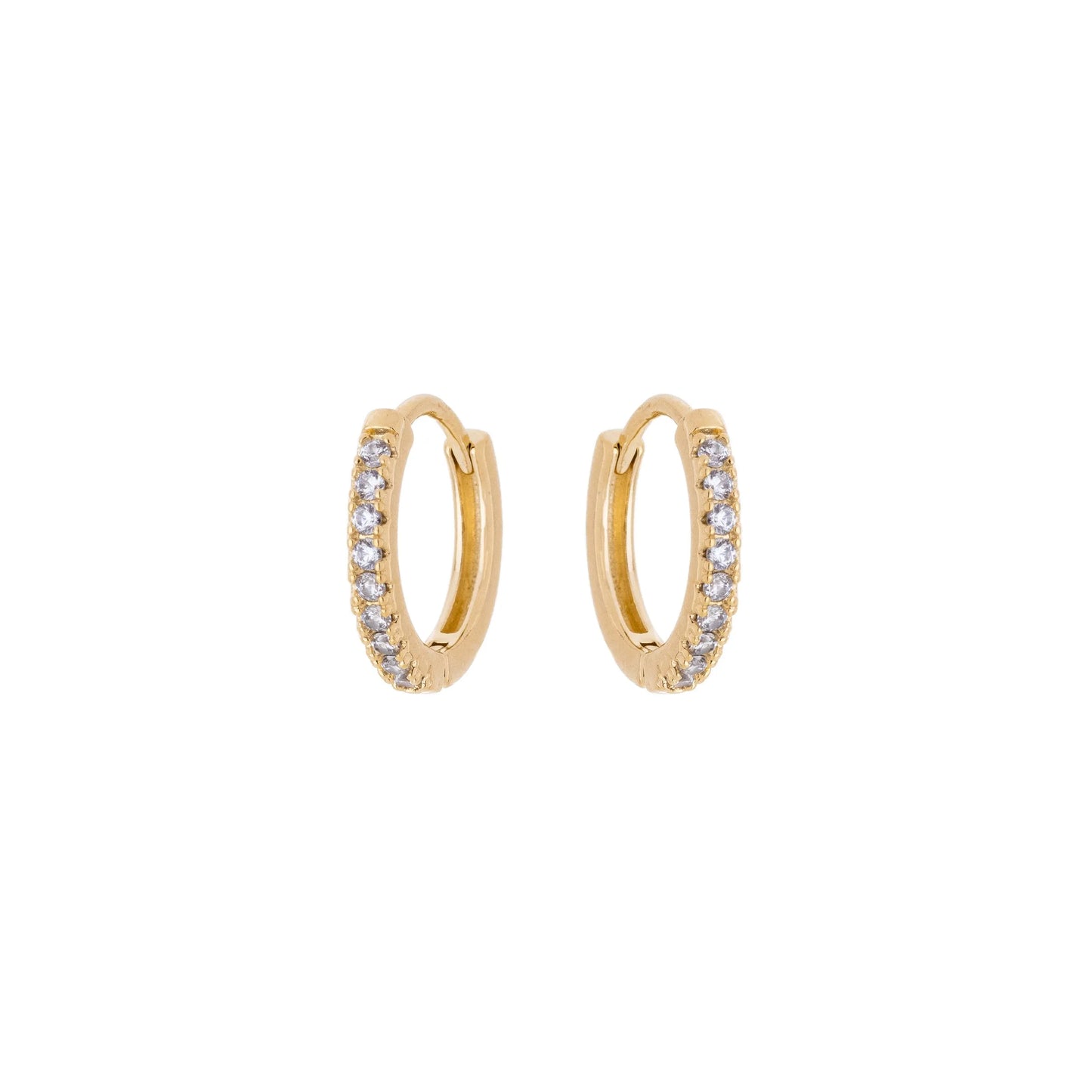 Brinco de argola articulada com zircônias cravejadas banhado a ouro 18k - Biju & Cia.