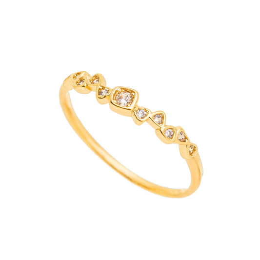 Anel com zircônias banhado a ouro 18k