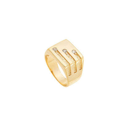 Anel de dedinho quadrado com zircônias banhado a ouro 18k