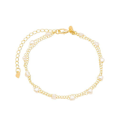 Pulseira de corações e pérola banhada a ouro 18k - Biju & Cia.