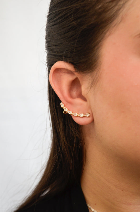 Brinco earcuff com gotas de zircônia banhado a ouro 18k - Biju & Cia.