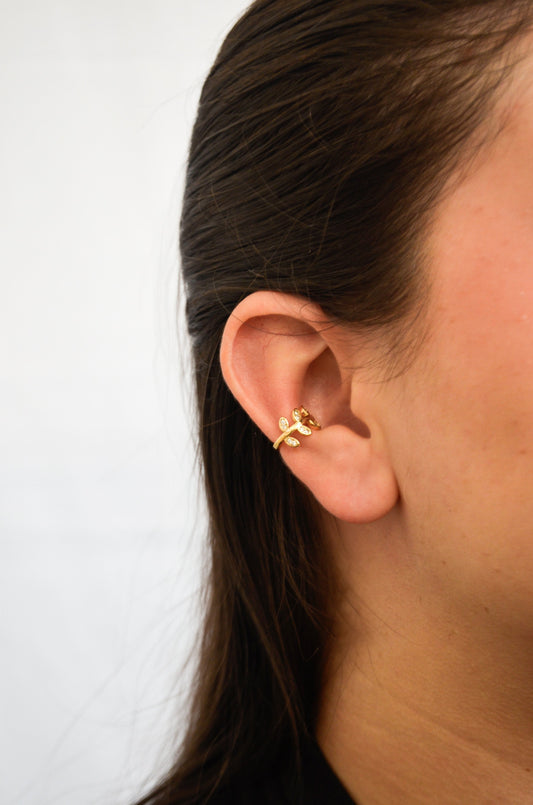 Piercing fake folha com zircônias banhado a ouro 18k - Biju & Cia.