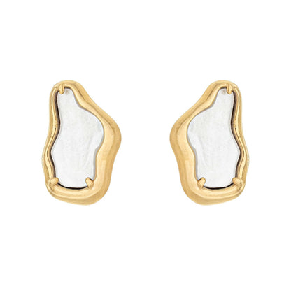 Brinco orgânico com acrílico banhado a ouro 18k - Biju & Cia.