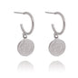 Brinco de argola com medalha de são bento em aço inox - Biju & Cia.