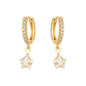 Brinco de argola articulada com pingente de estrela banhado a ouro 18k - Biju & Cia.