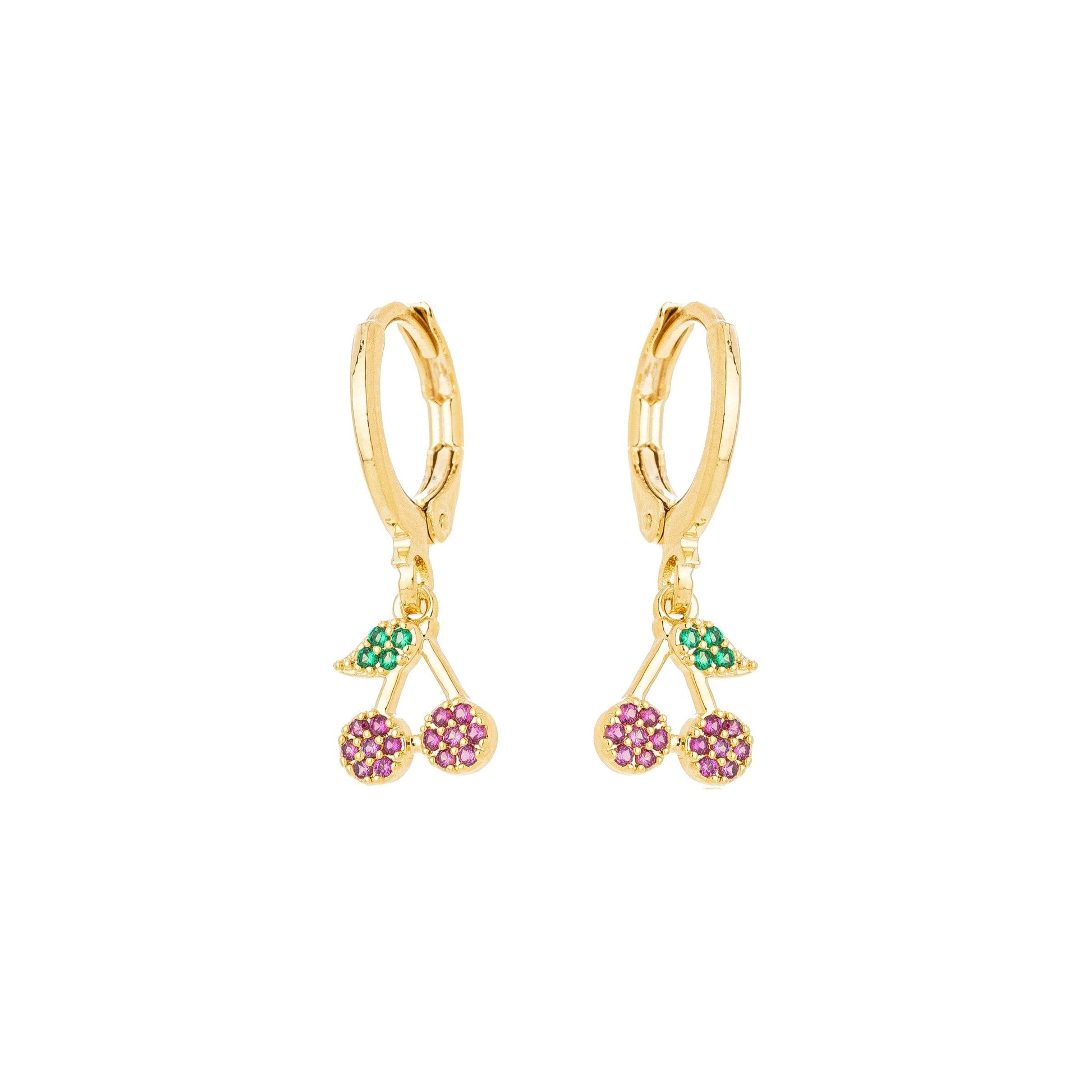 Brinco de argola articulada com pingente de cereja cravejada banhado a ouro 18k - Biju & Cia.