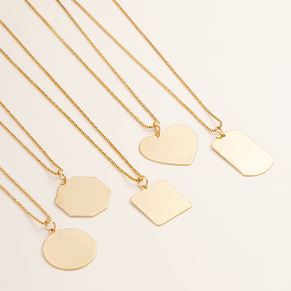 Gargantilha com pingente personalizado banhado a ouro 18k - Biju & Cia.