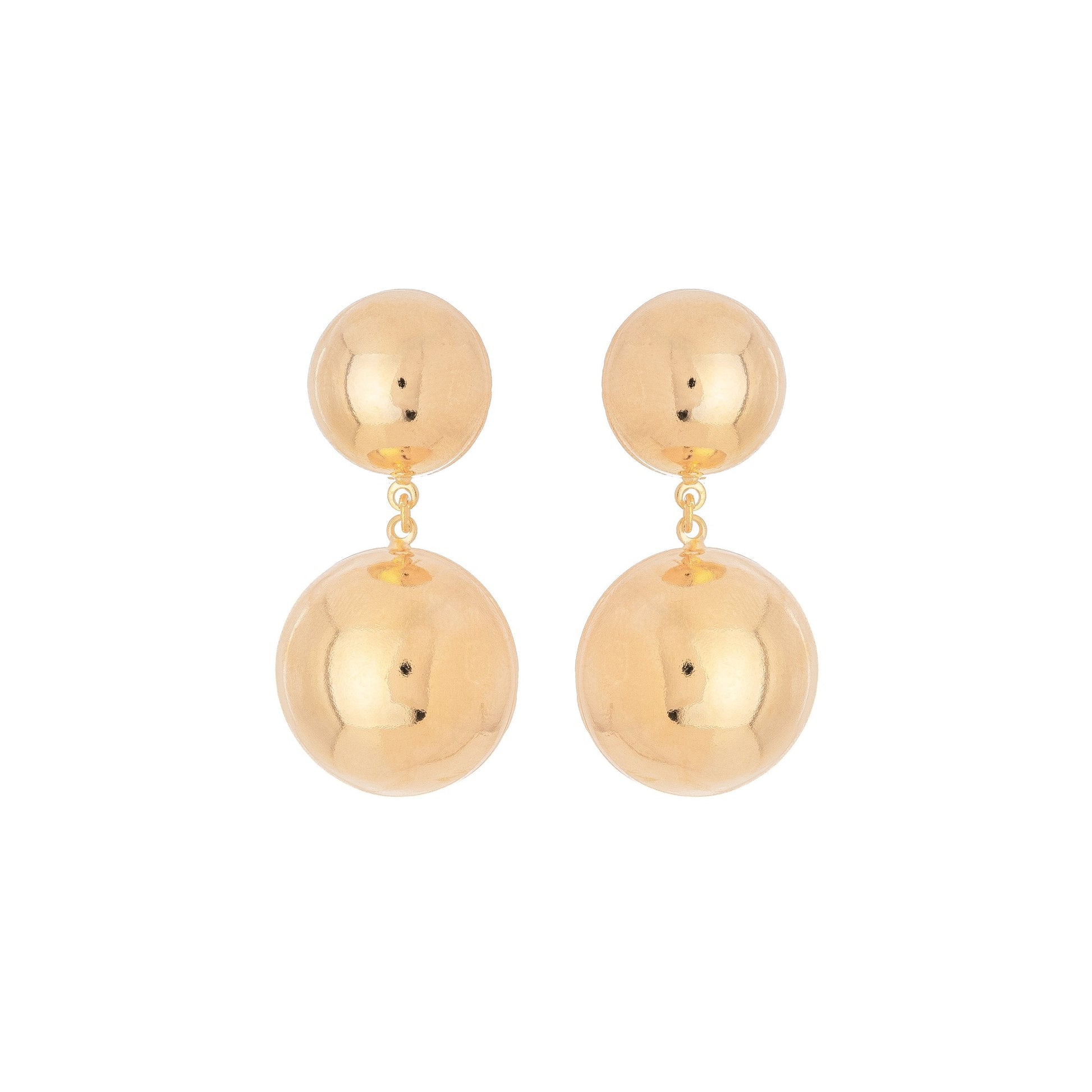 Brinco com duas bolas lisas banhado a ouro 18k - Biju & Cia.