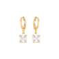 Brinco de argola com pingente de zircônia quadrado banhado a ouro 18k - Biju & Cia.