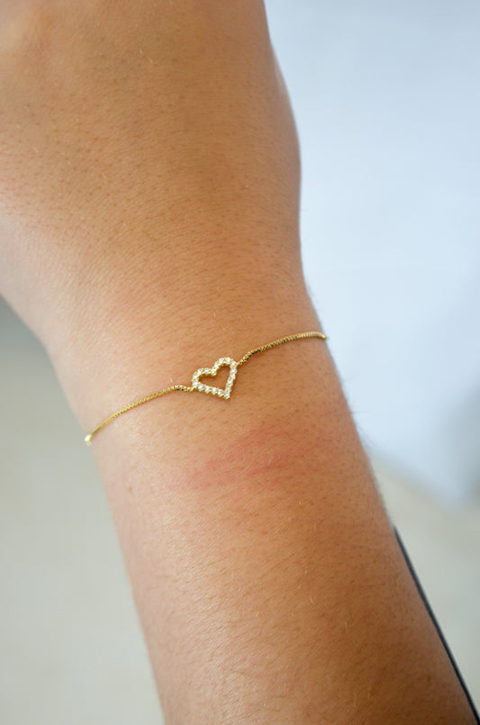 Pulseira regulável com coração de zircônia banhada a ouro 18k - Biju & Cia.