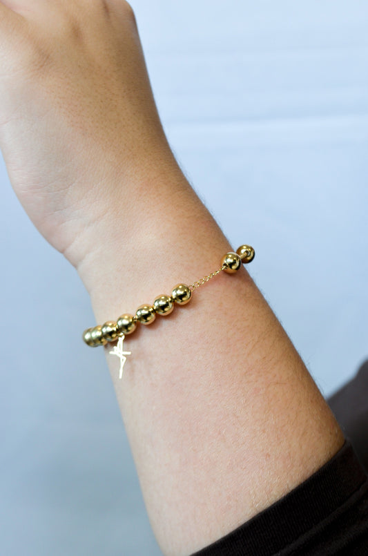 Pulseira bolas com pingente fé banhada a ouro 18k - Biju & Cia.