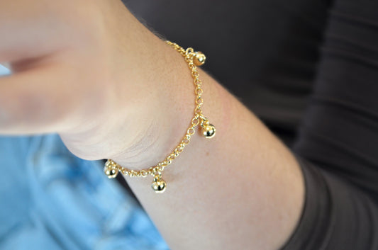 Pulseira com bolas banhada a ouro 18k - Biju & Cia.