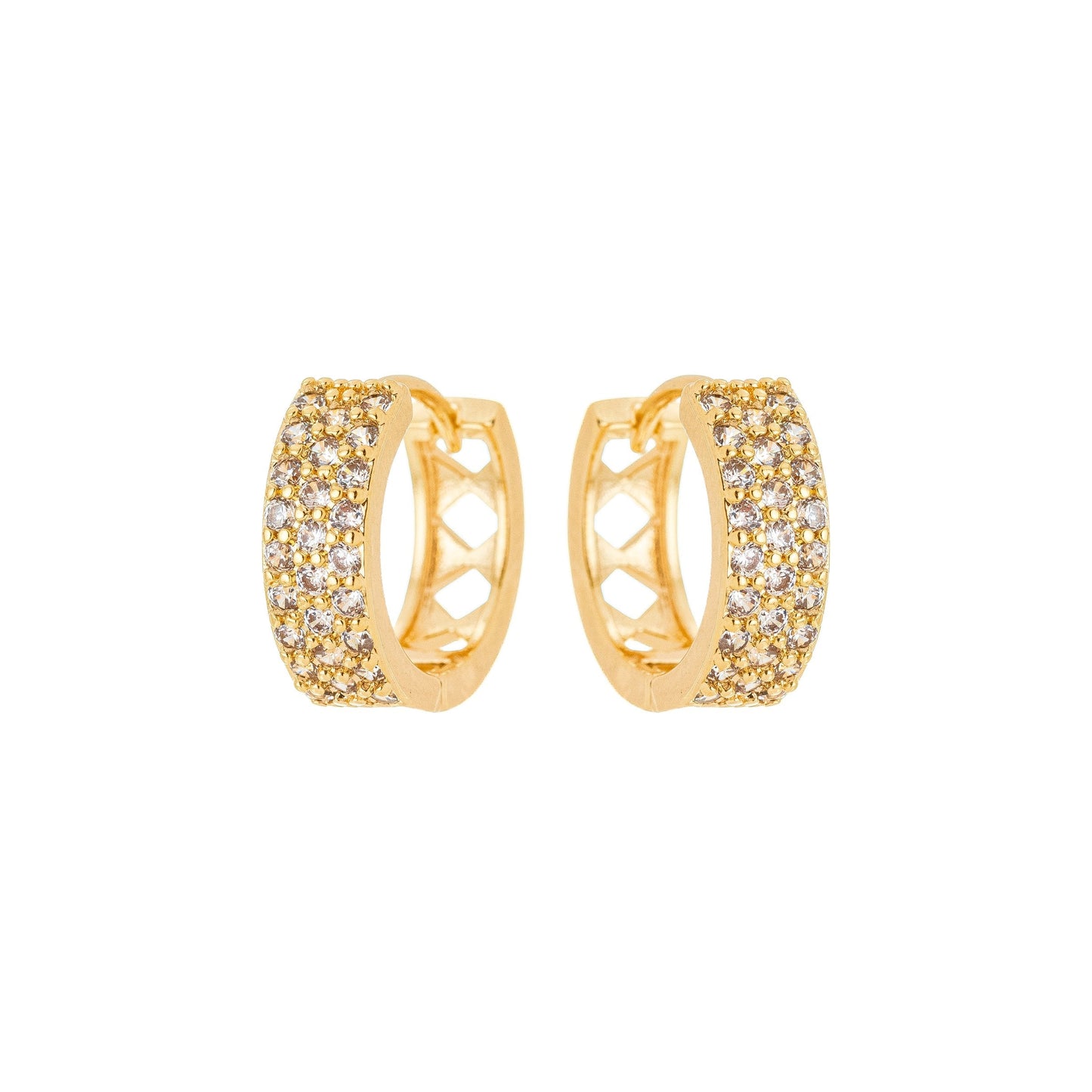 Brinco de argola articulada com zircônias banhado a ouro 18k - Biju & Cia.