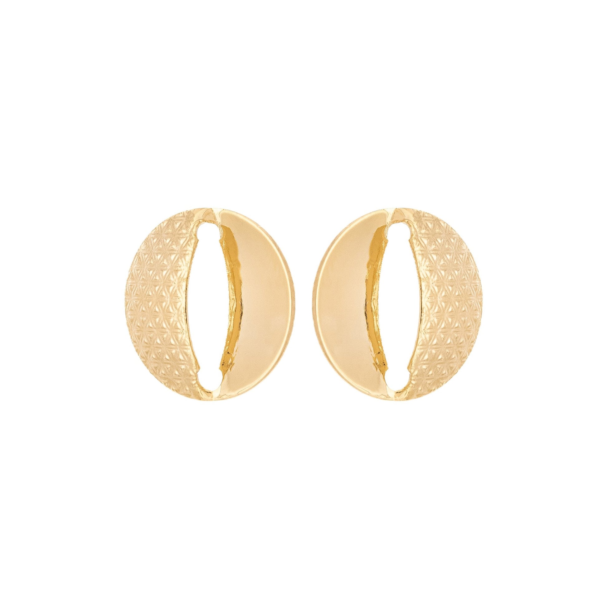 Brinco trabalhado banhado a ouro 18k - Biju & Cia.