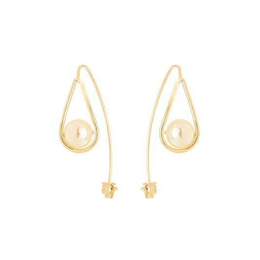 Brinco de gancho com pérola banhado a ouro 18k - Biju & Cia.